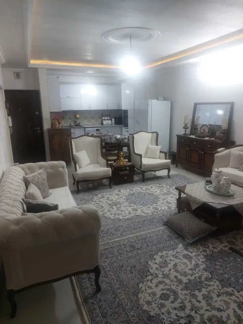 اجاره واحد 75 متری
