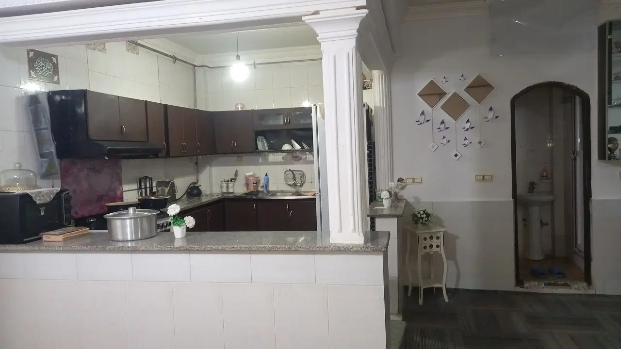 دوطبقه فروشی