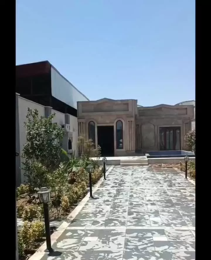 باغچه شیک و مجلل