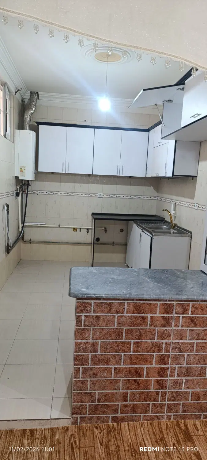 حیاط اجاره‌ای