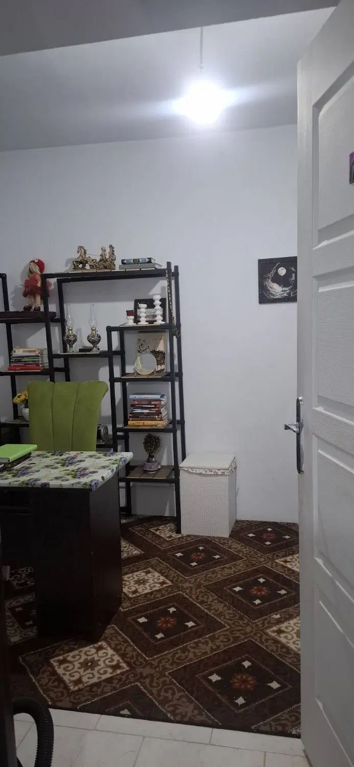 80 متری عمارت گستر
