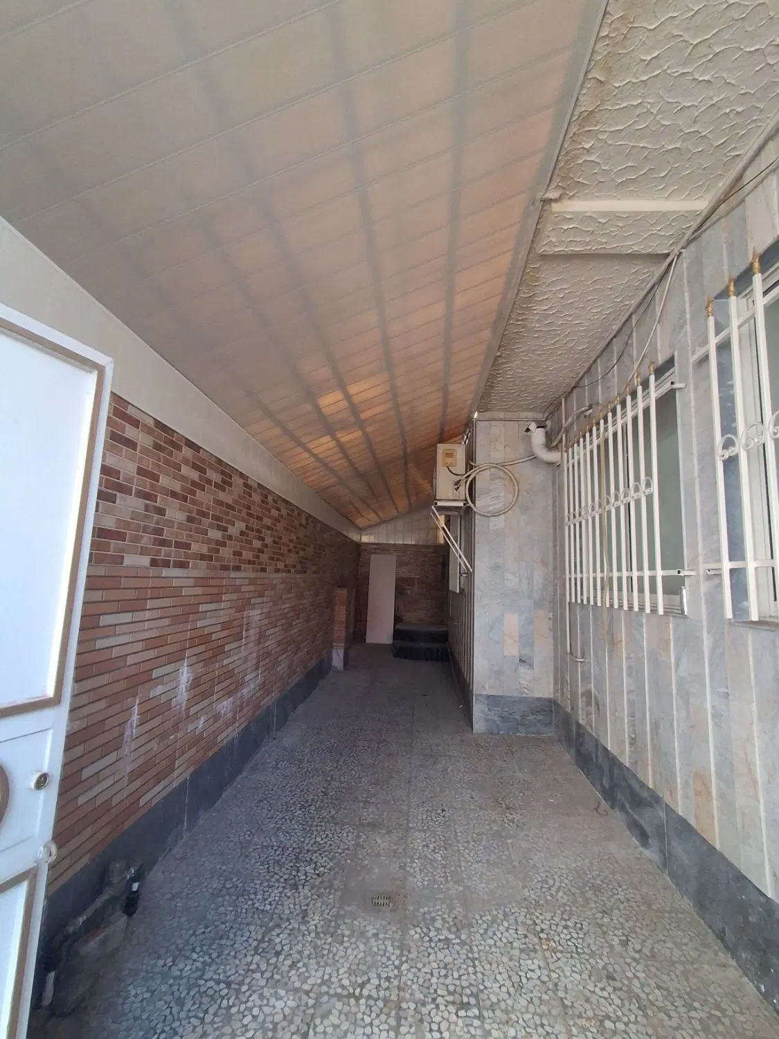 مستقل بازسازی شده، بهشتی