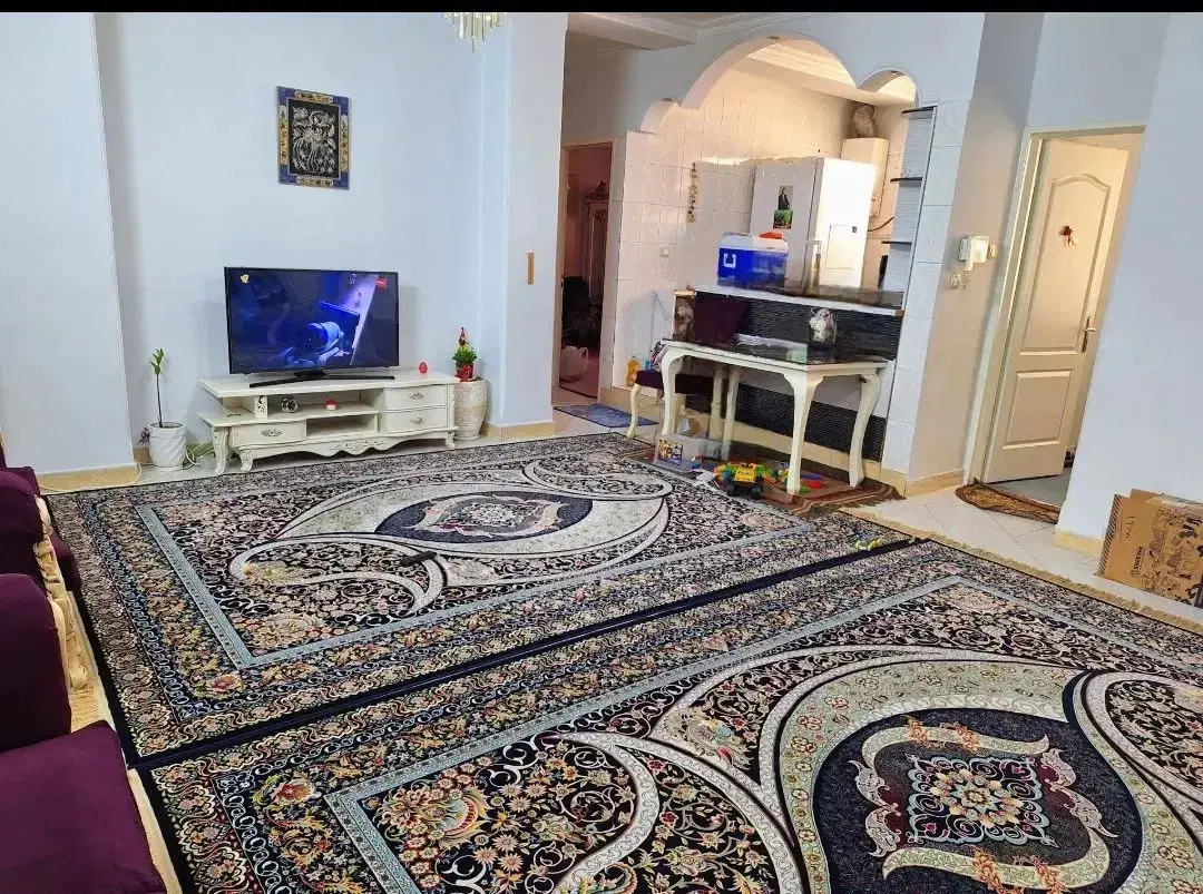 خیابان بازرگانی(ولیعصر)کوچه گل یاس.