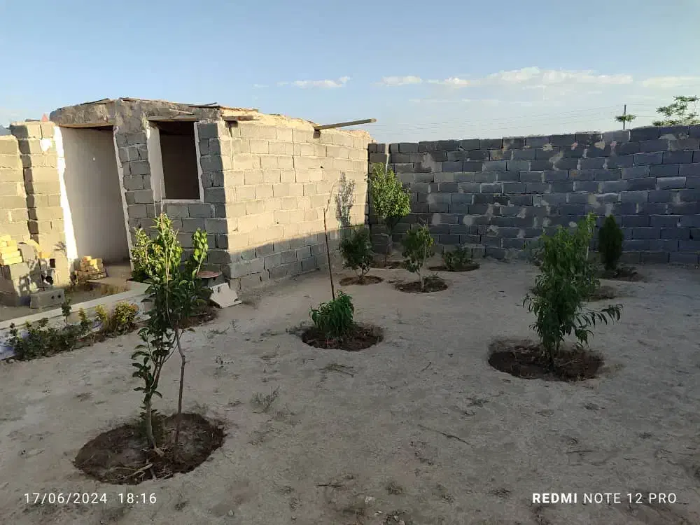 باغچه ۲۰۰ متری حصارمهتر