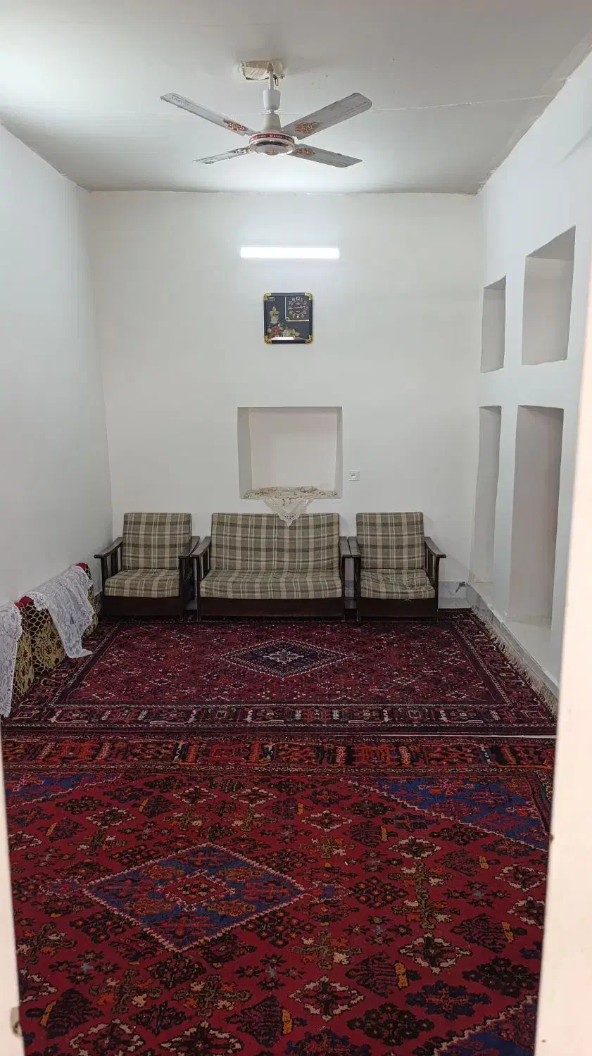 سویت مجهز کناره آبشار نیاسر