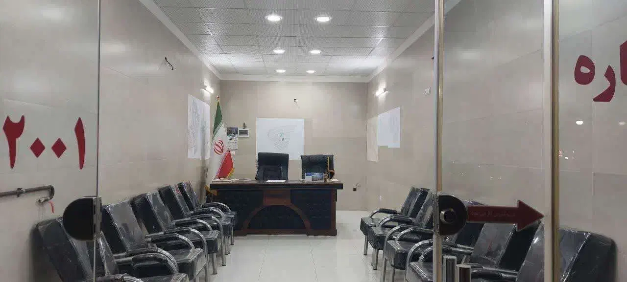اجاره 31 متر مغازه  شهرک زیبا نبش چهاراه زیبا