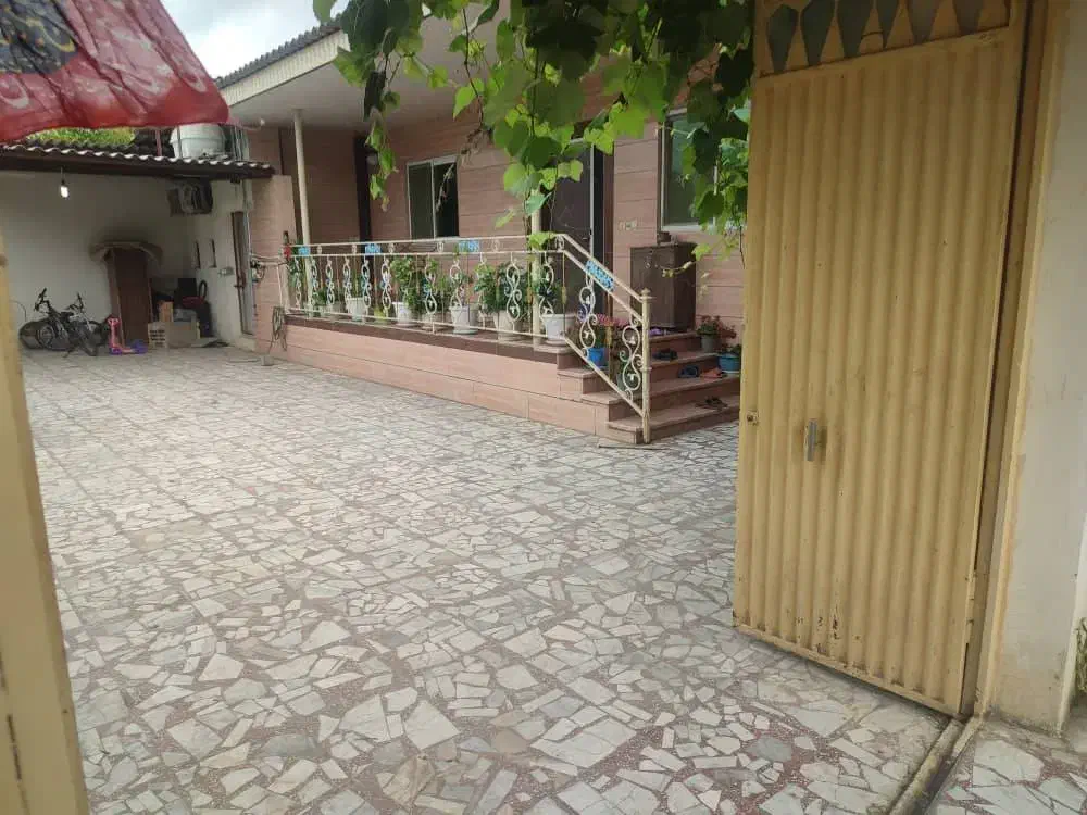 منزل مسکونی در روستا دسترسی آسان به دریا