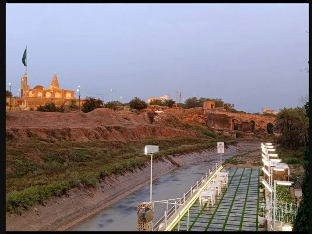 آخرین دانگ۸۶۰متری  سند رسمی تفکیکی