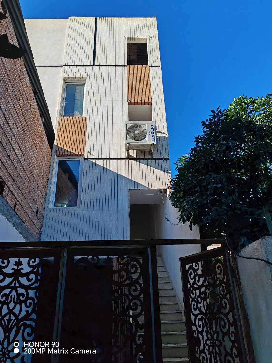 آپارتمان در زنگیان