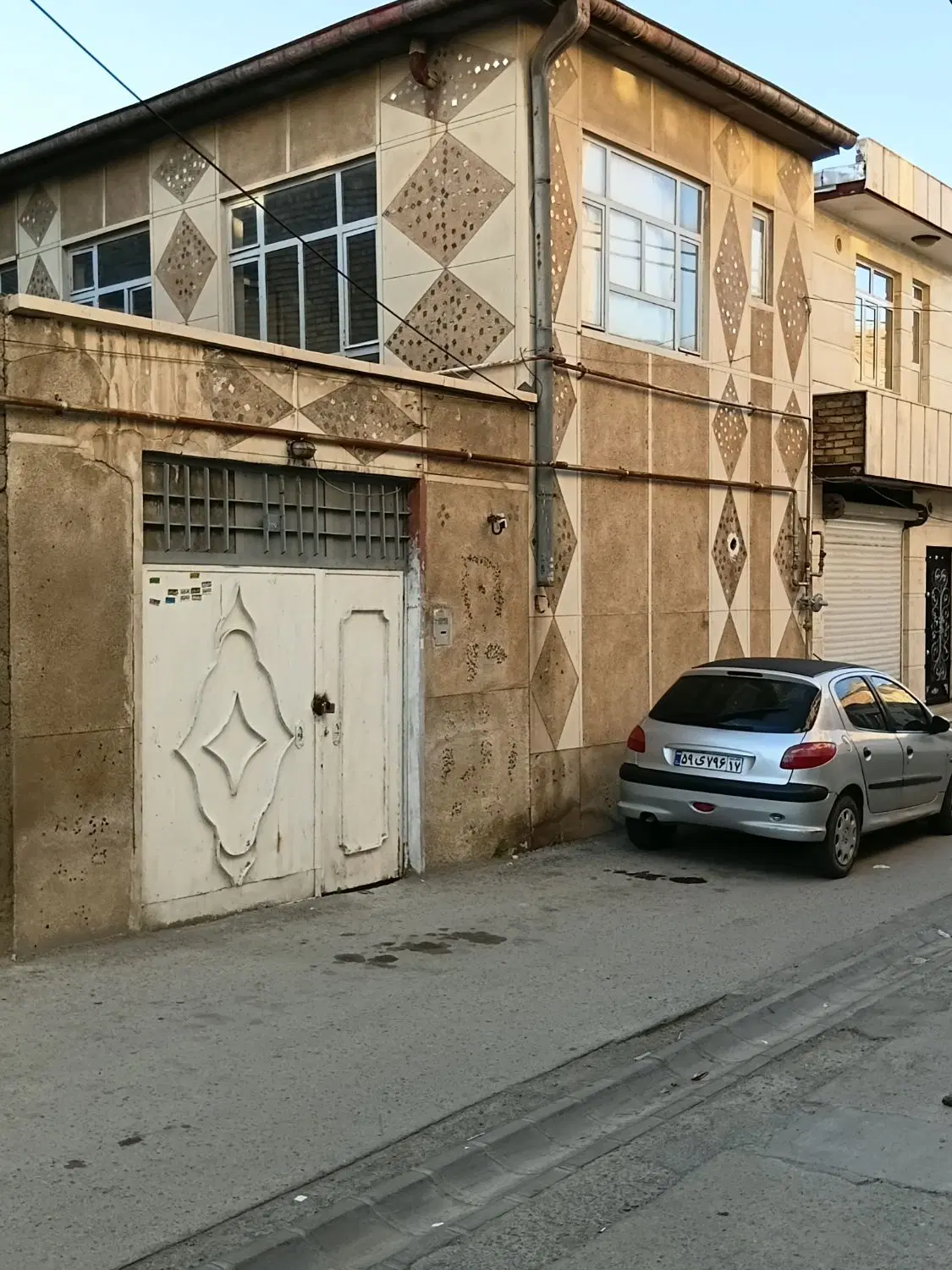 خانه کلنگی