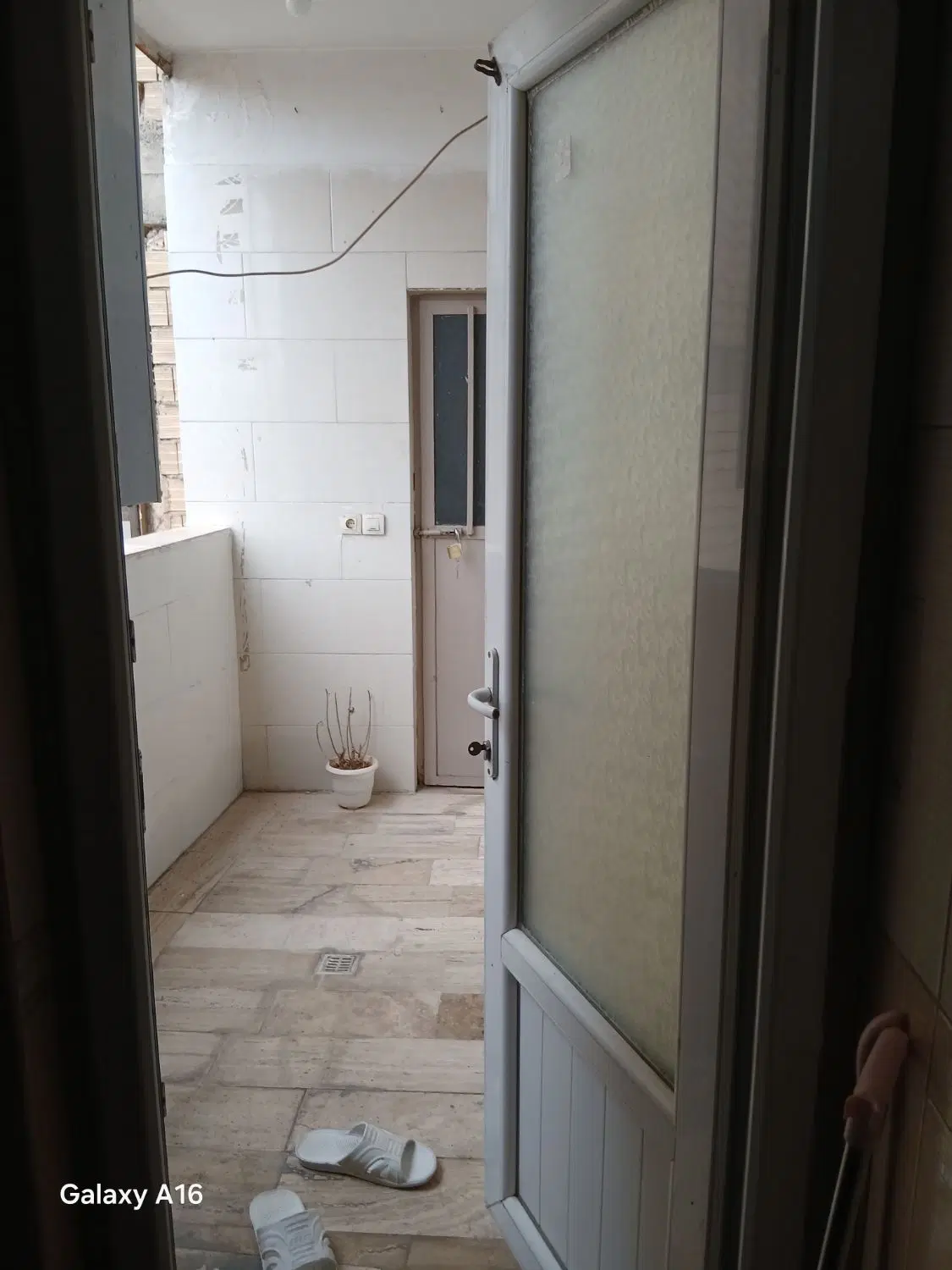 فروش آپارتمان ۹۷ متری سنددار