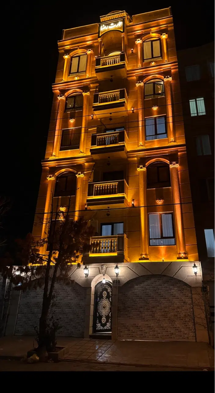 ۱۰۰ متری مناسب برای کارگاه خیاطی و انبار