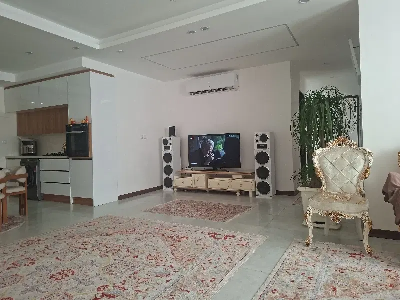 ۱۰۴ متری بسیار خوش نقشه