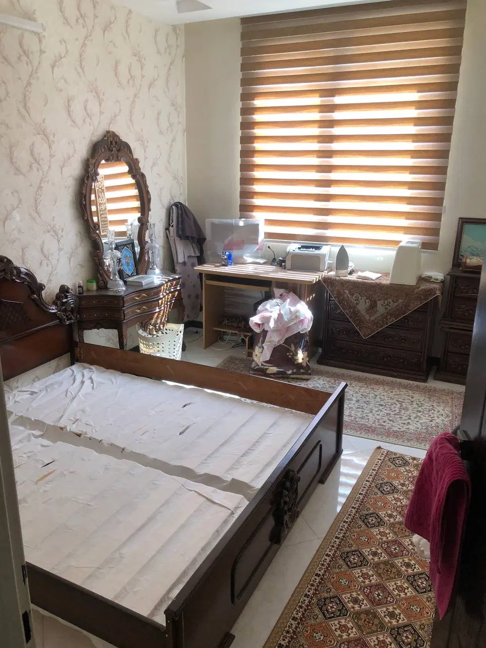 آپارتمان ۹۸ متری غدیر وکیل آباد