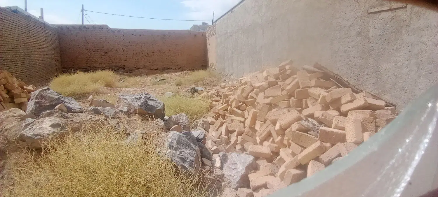 زمین 200 متری در ایبک اباد