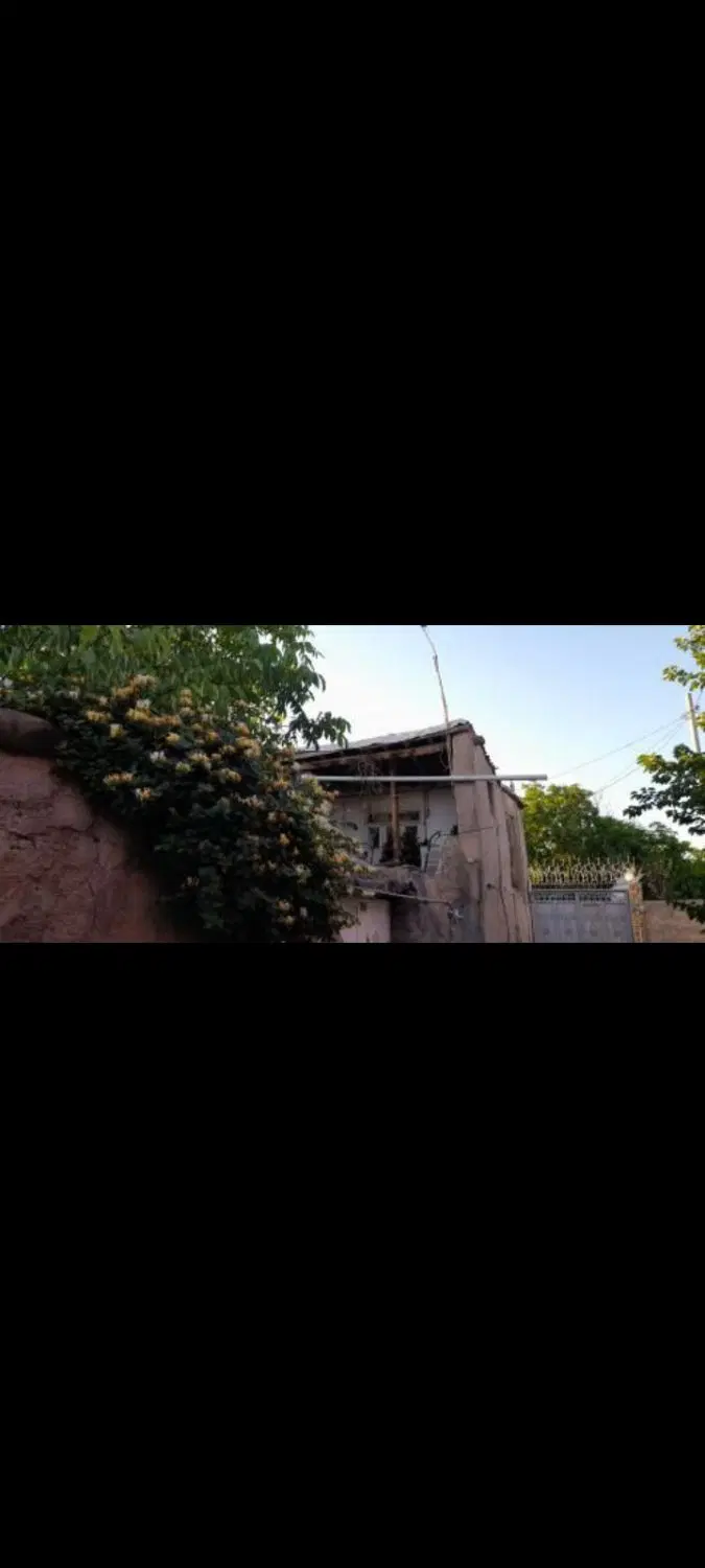 خونه ویلایی_ گلمکان_ وسط شهر