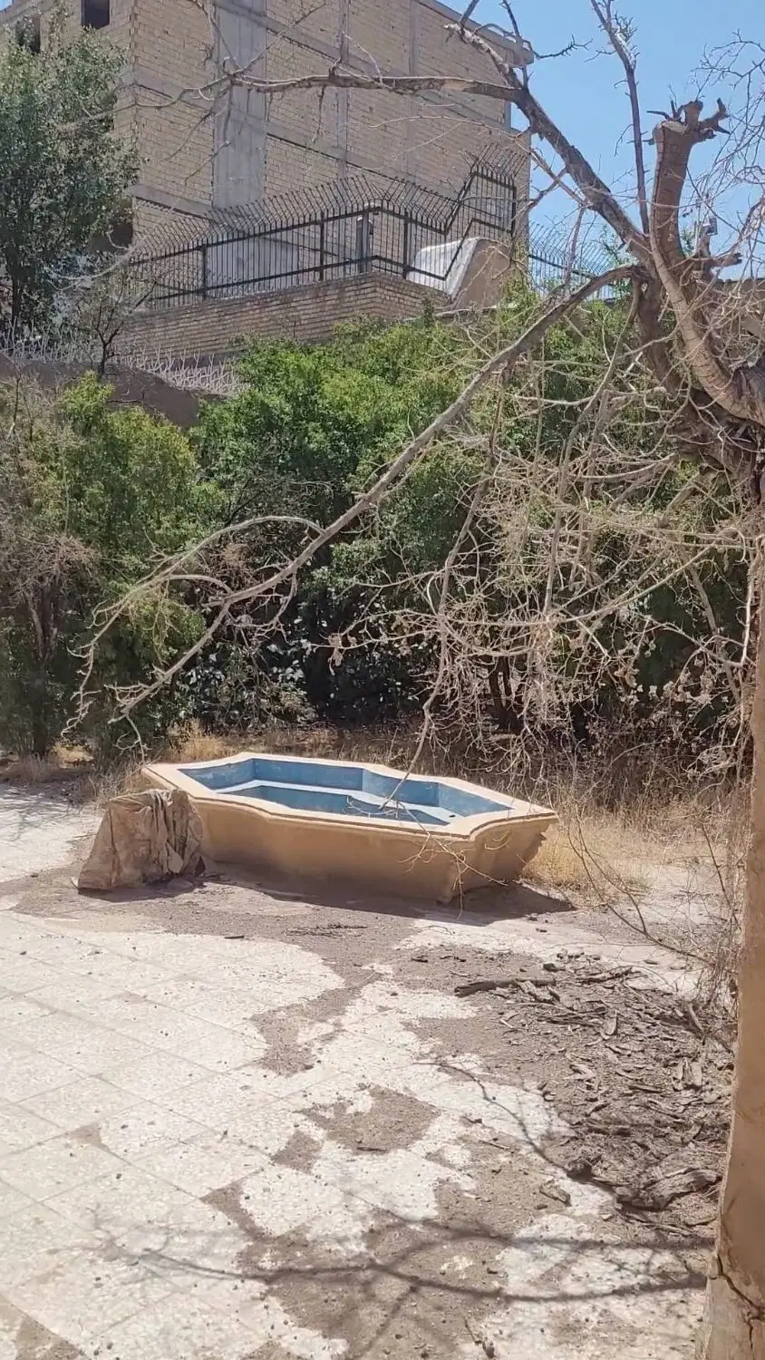 فروش خونه کلنگی قیمت بسیار مناسب۵۰متری خیابان امام