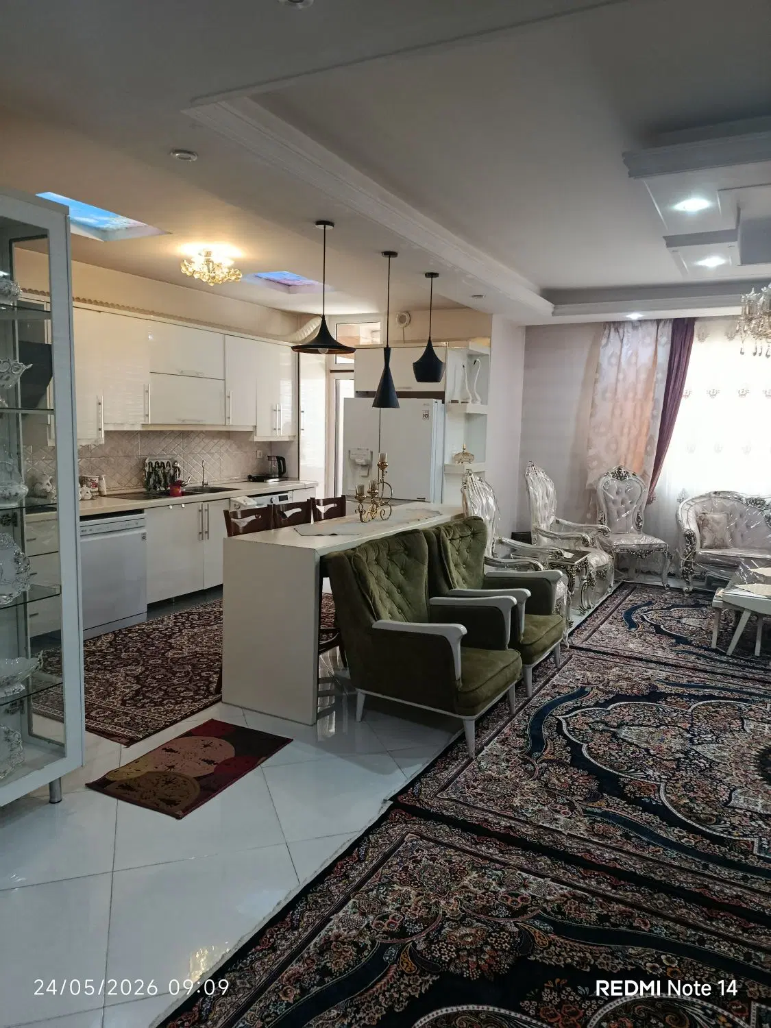 آپارتمان ،103متری جنوبی شیک و ترو تمیز