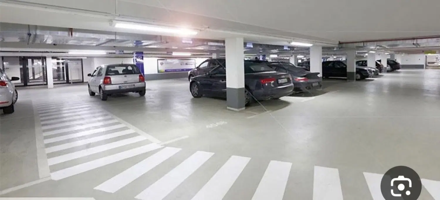 پارکینگ برای ماشین