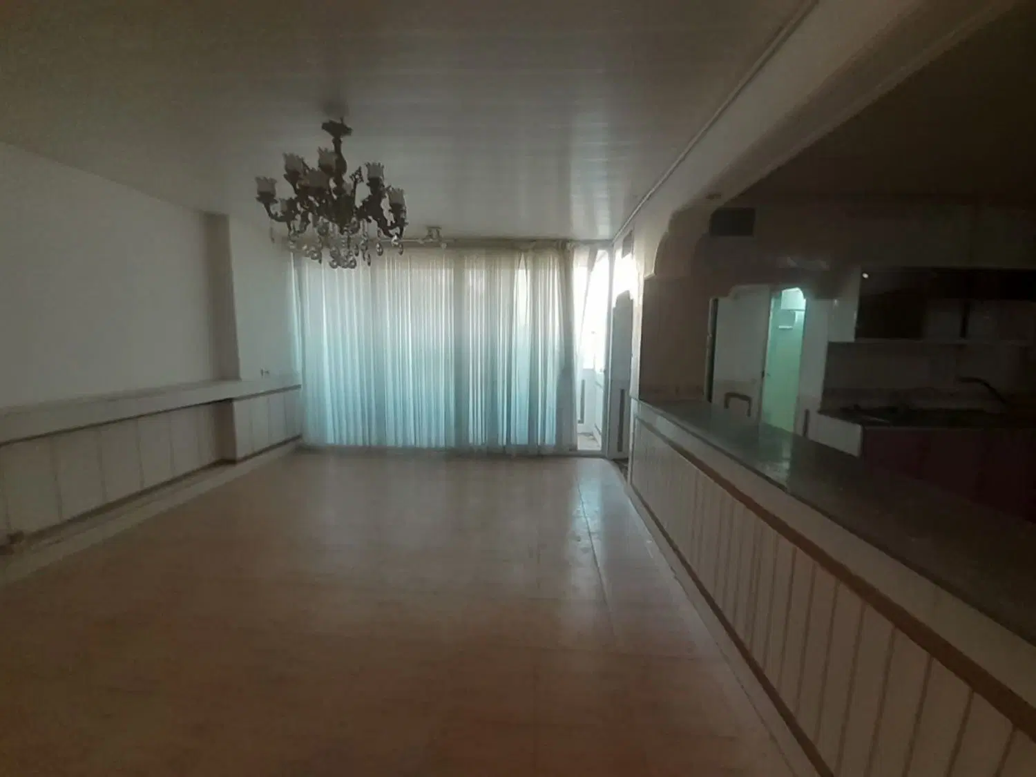 خانه دوطبقه ۱۲۰متری مجزا پشت پارک لاله
