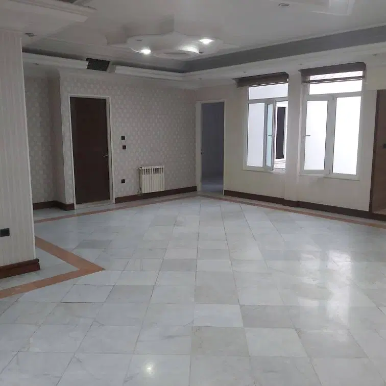 پاسداران نگارستان ۱۲۰مترتک واحدی