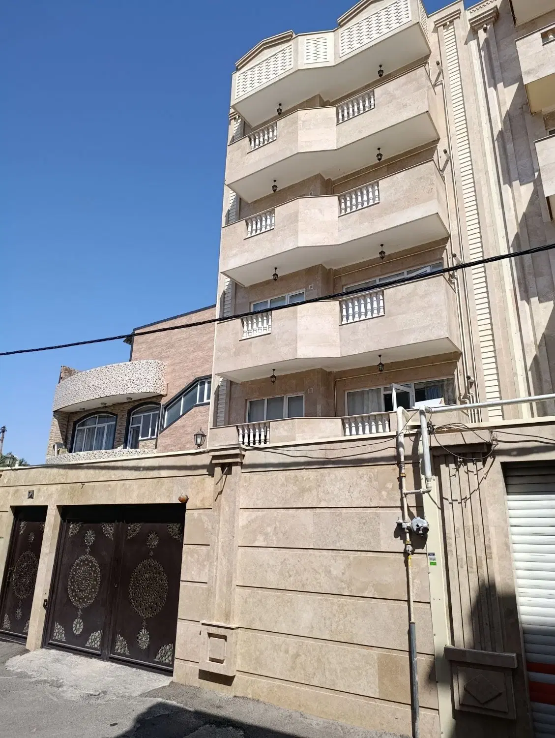 رهن  آپارتمان 130 متری ائلگلی