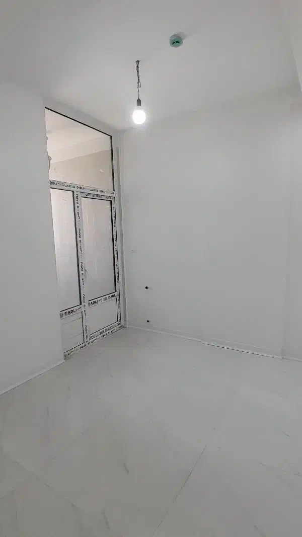 ۵۷ متر تک خواب اسانسور بالکن  بر اصلی