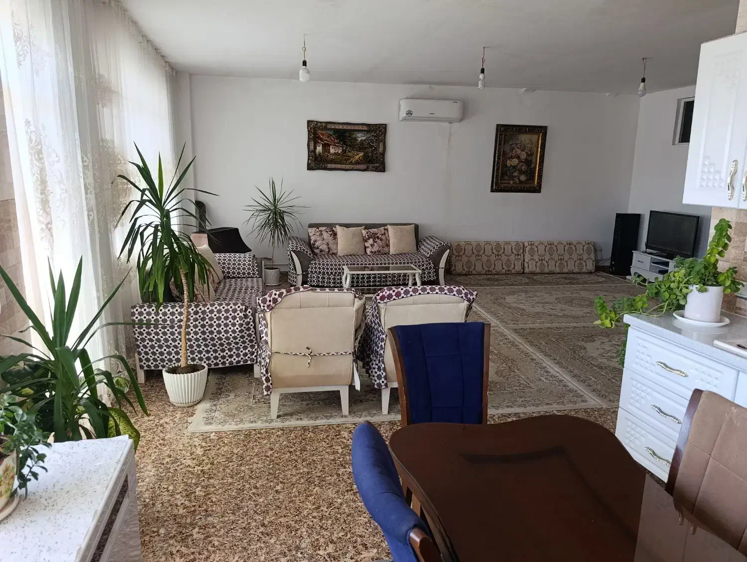 اجاره خانه آساوله غرق در نور