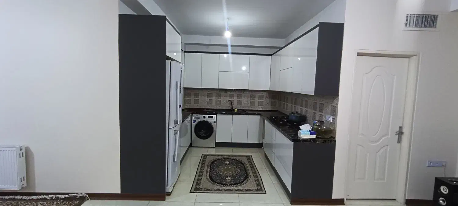 فروش واحد ۹۰ متری