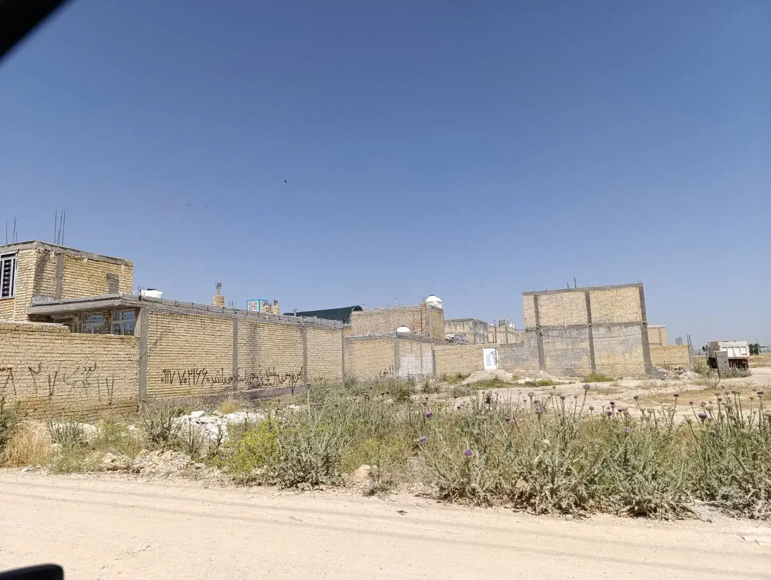 زمین کوچه گلها کوشک