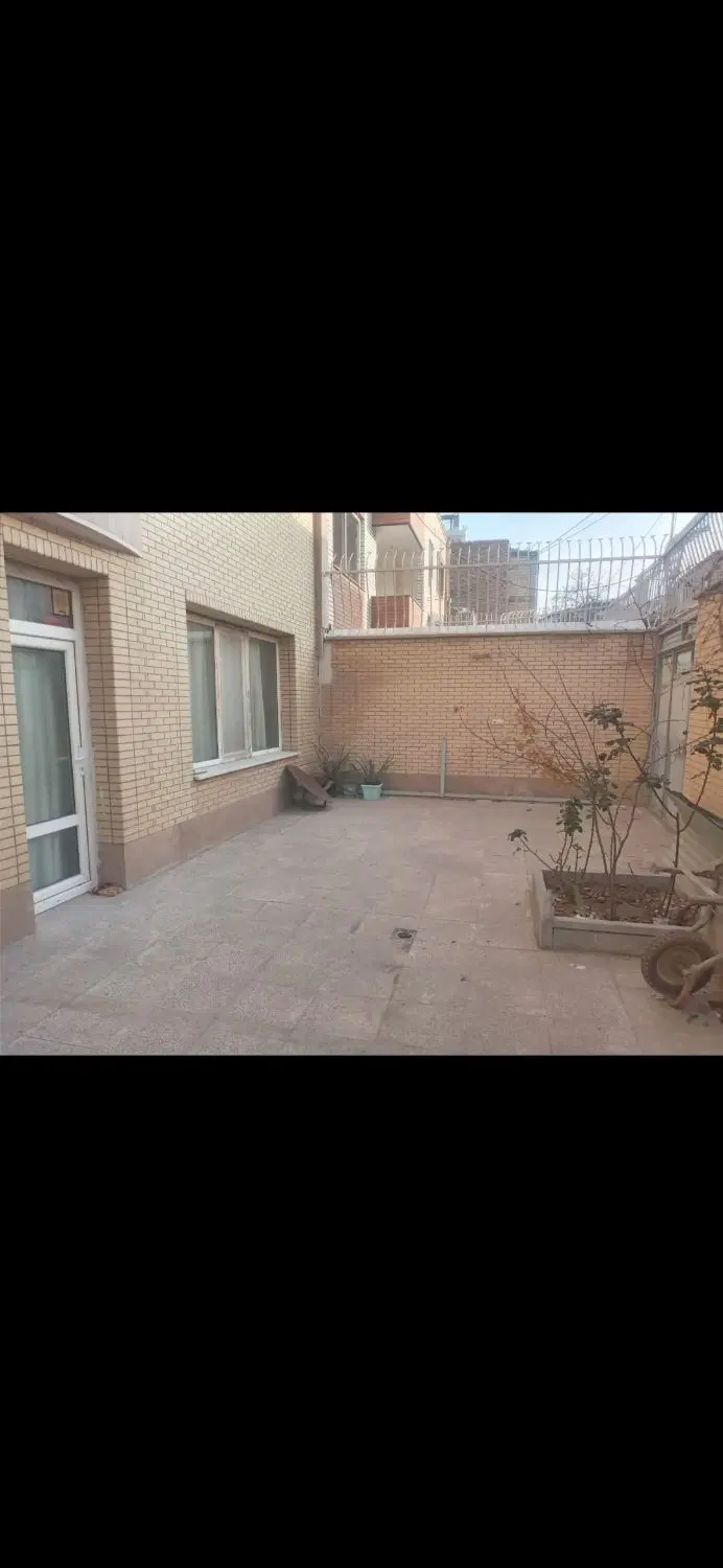 منزل ویلایی ۳واحدی مجزا