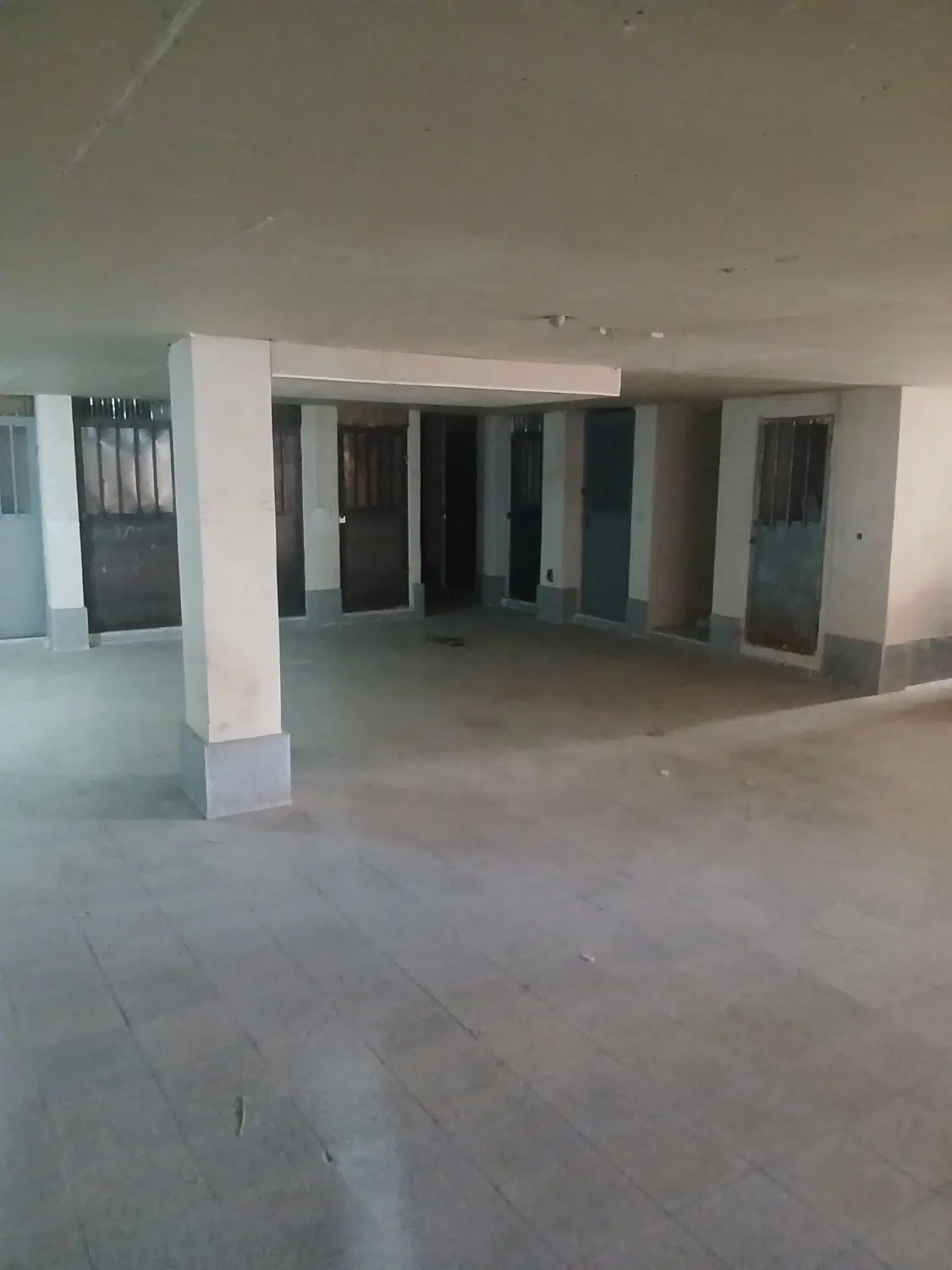 آپارتمان ۸۲ متری