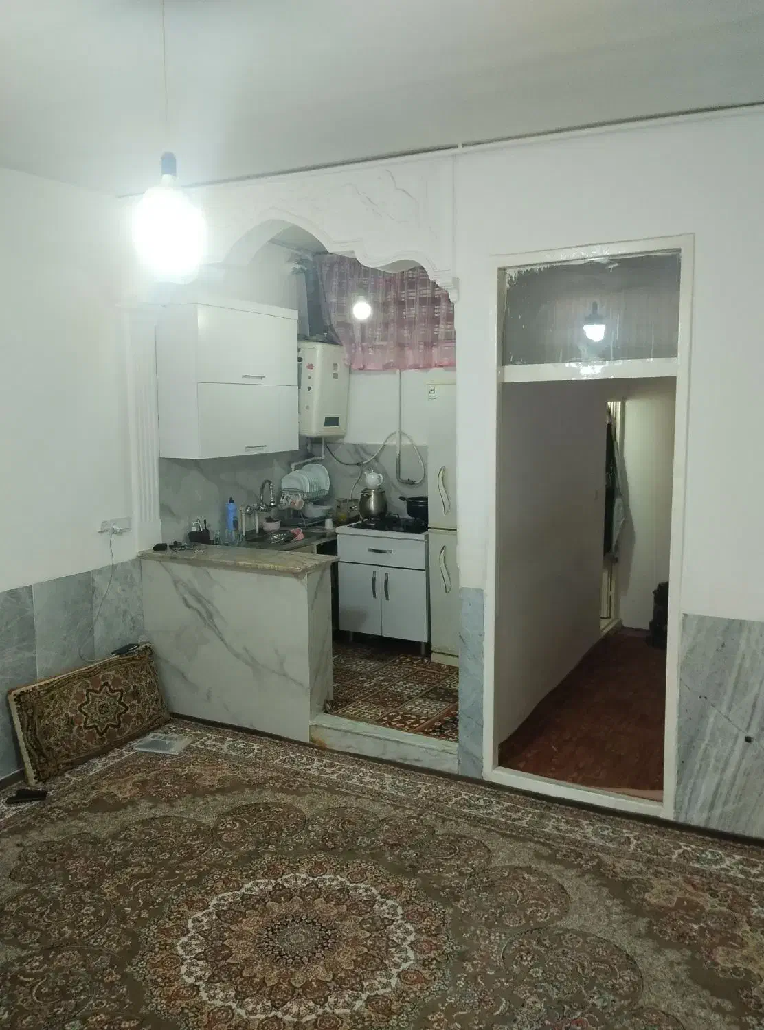 منزل ویلایی تمیز بلوار بهمن خواجه ربیع تقریبی50متر