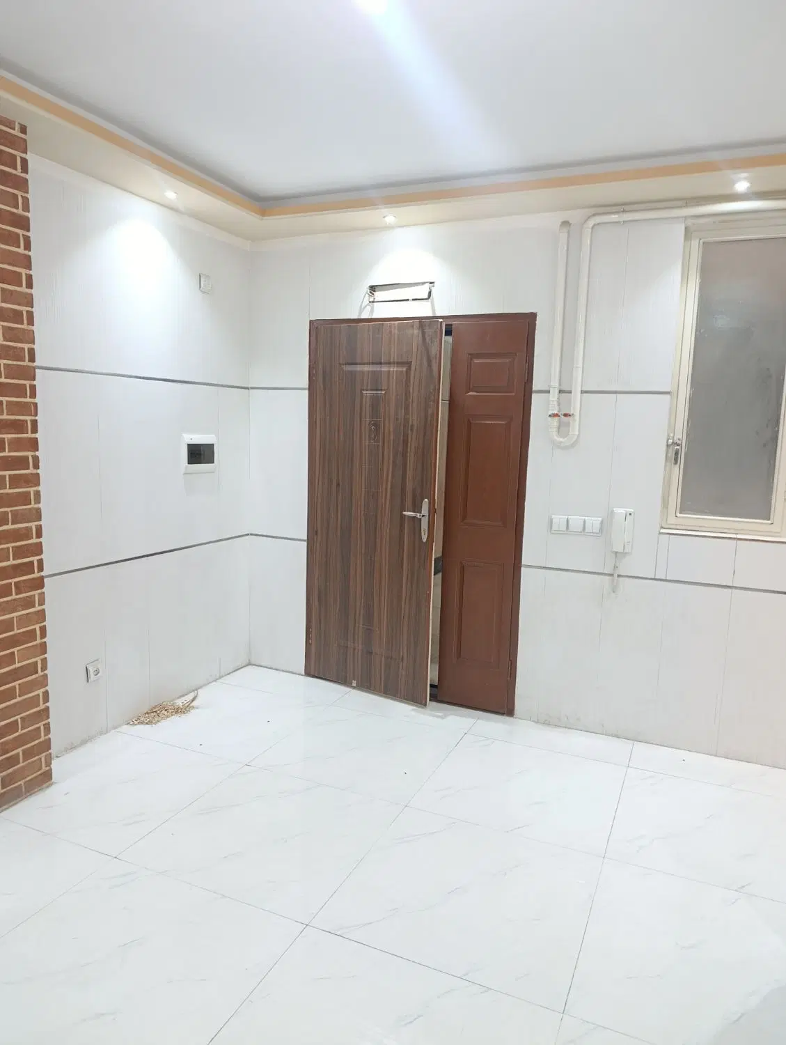 واحد تجاری اداری ساختمان زرتشت