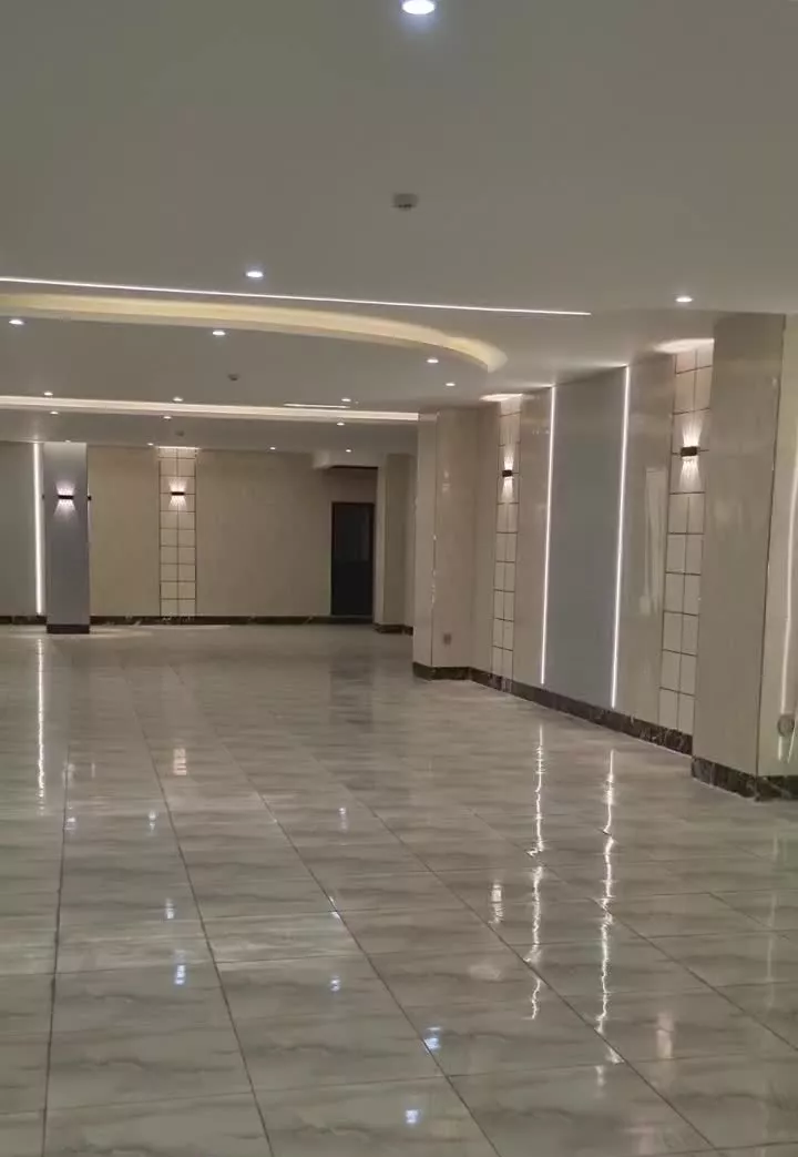 اپارتمان شیک کلید نخورده.