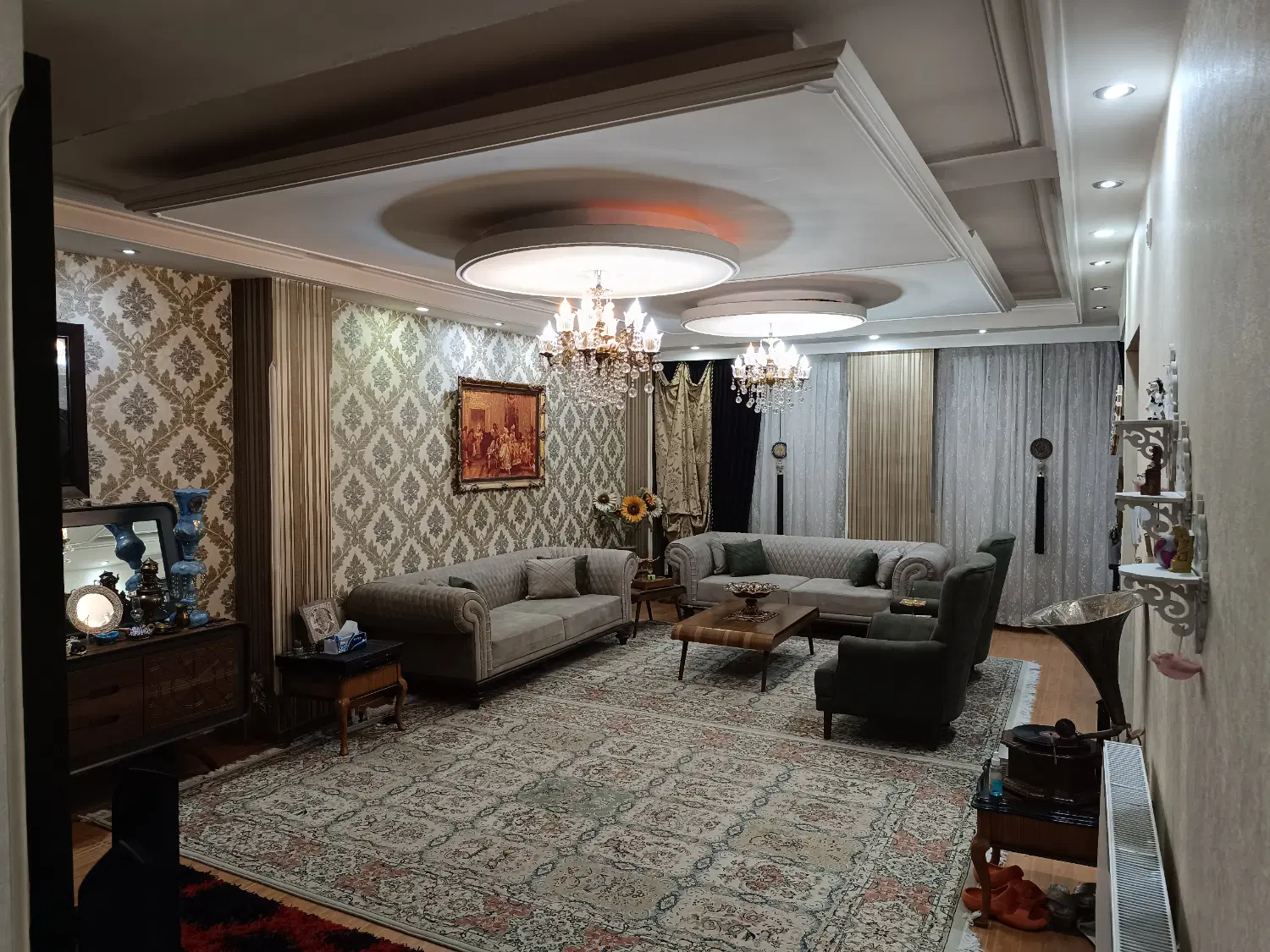 فروش آپارتمان تک واحدی 119متری سه راه دهکده