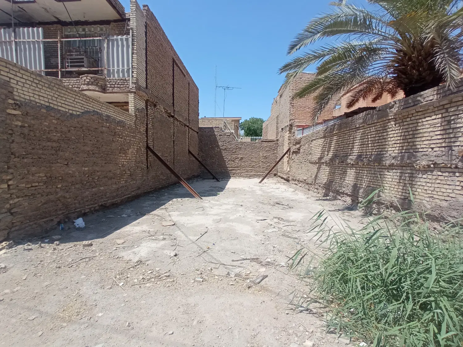 زمین تجاری مسکونی