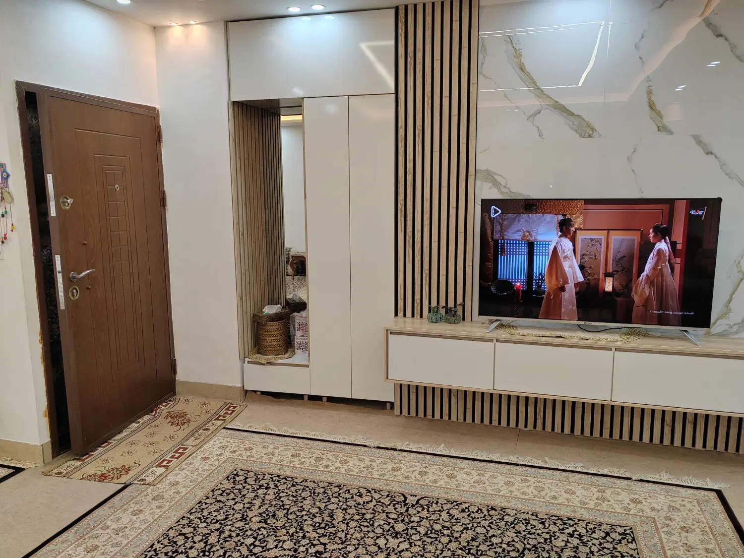 شیک وبروز فول امکانات