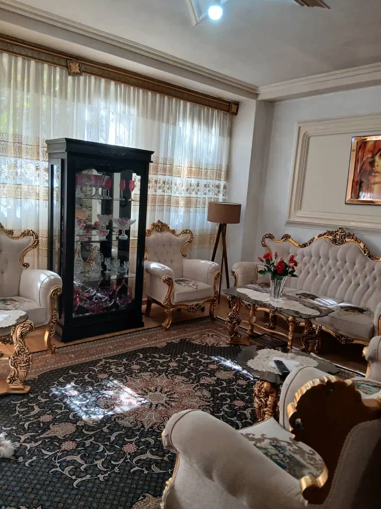 آپارتمان ۷۰ متری نشاط ۶