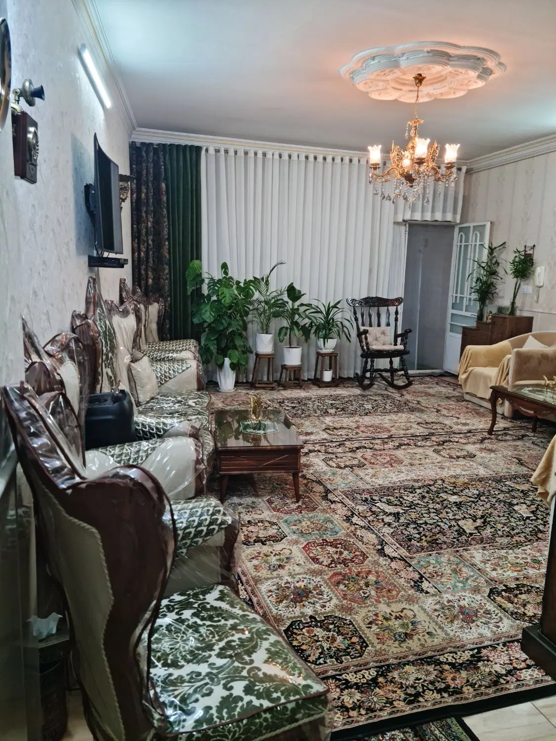 دو طبقه خونه با ورودی مشترک