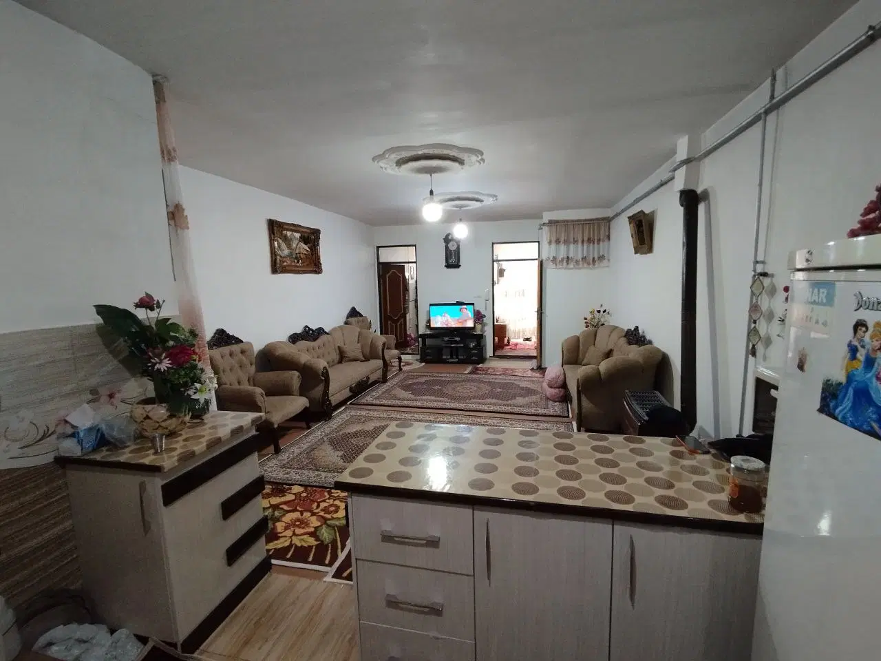 خانه دو طبقه راه جدا