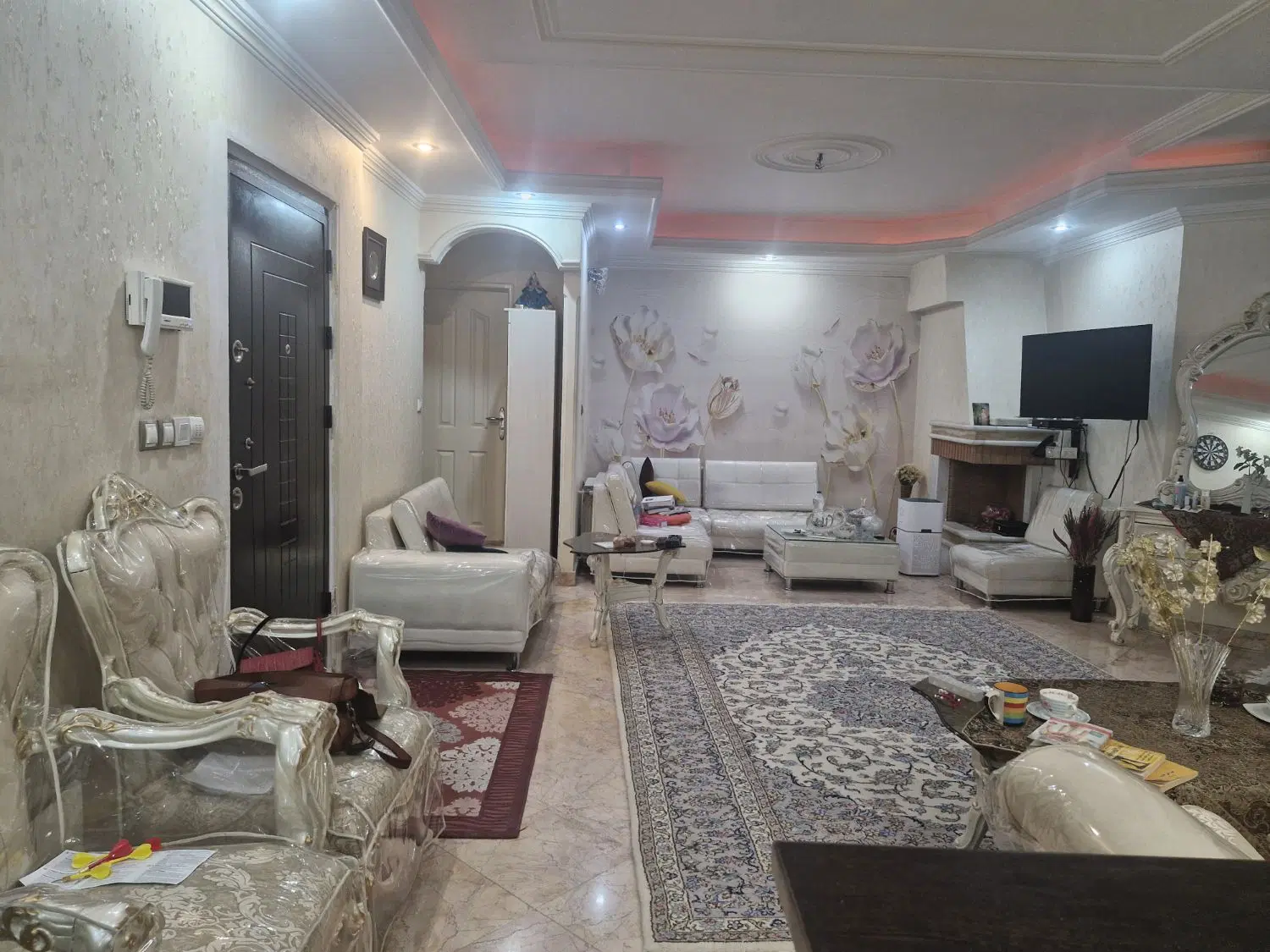 اپارتمان دوخوابه در بلوارفردوس شرق