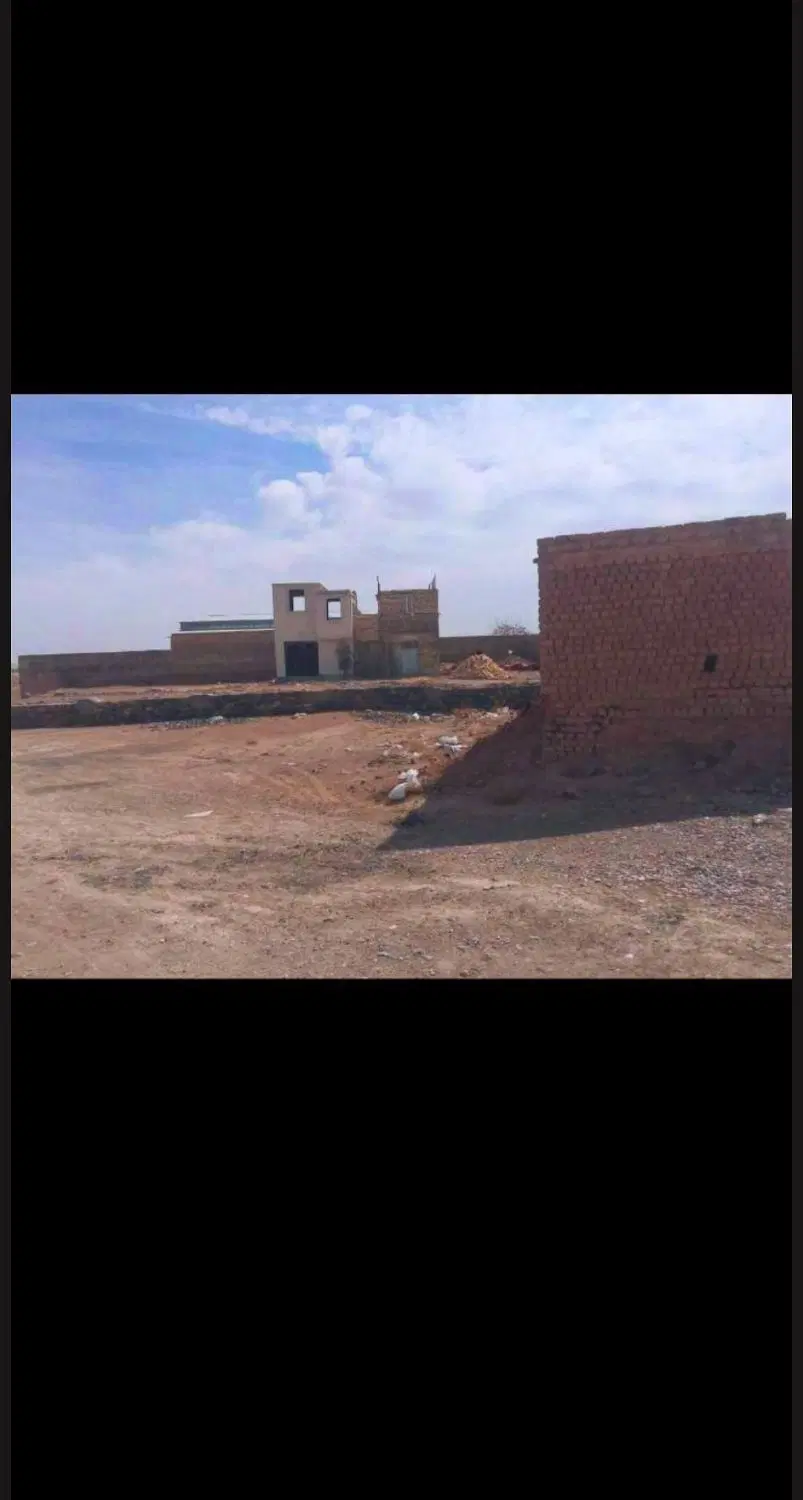 زمین ۳۲۰ متری مبارک اباد