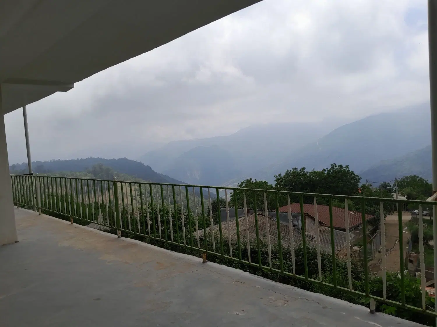 ویلاجنگلی ییلاقی روستای زیبای افراتخته ویو ابدی