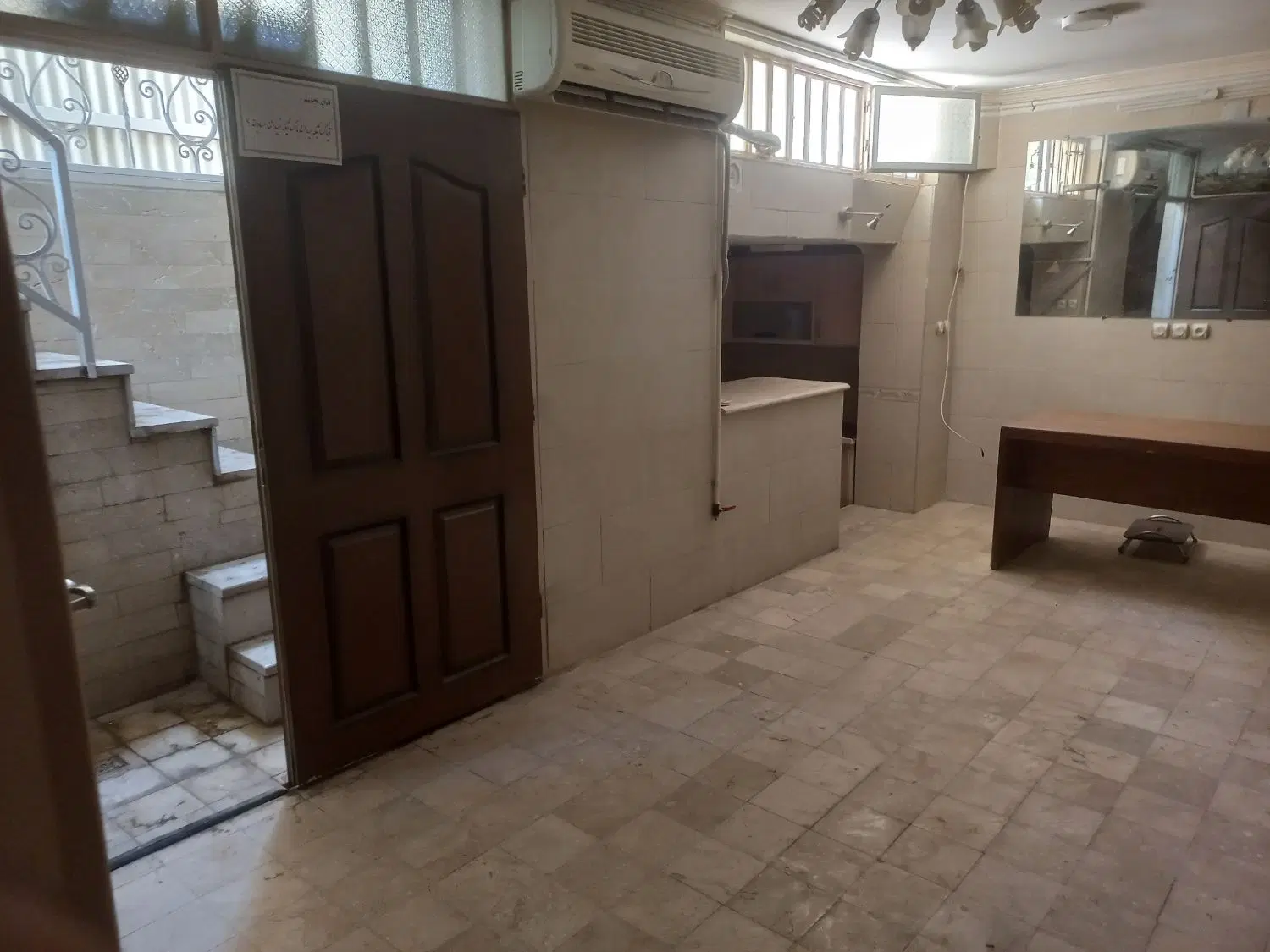دفتر کار وکالت