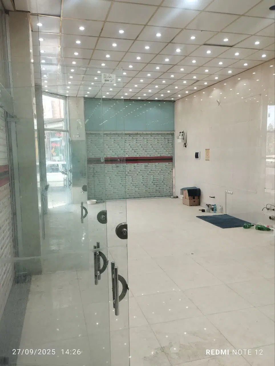 اجاره تجاری یک باب مغازه 110متر