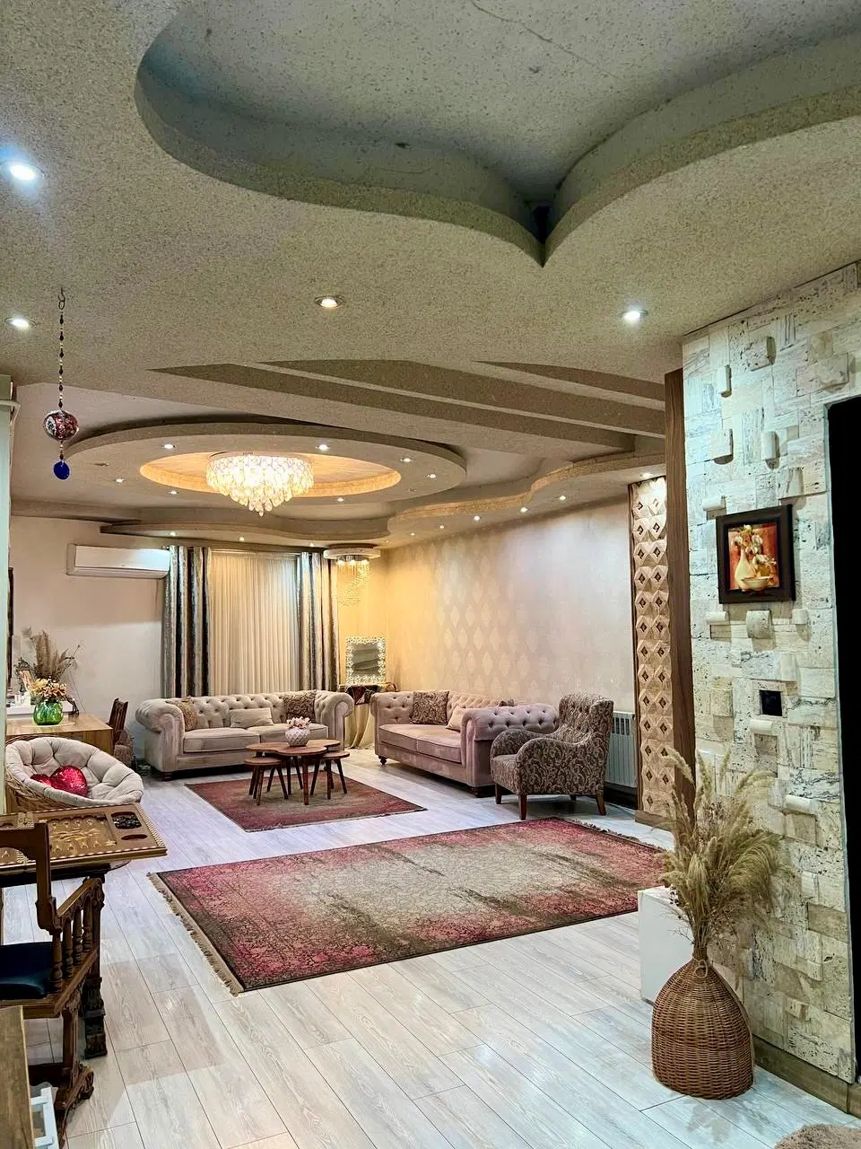 آپارتمان ۱۰۳ متر خوش نقشه مرتب در پورابوالفضل