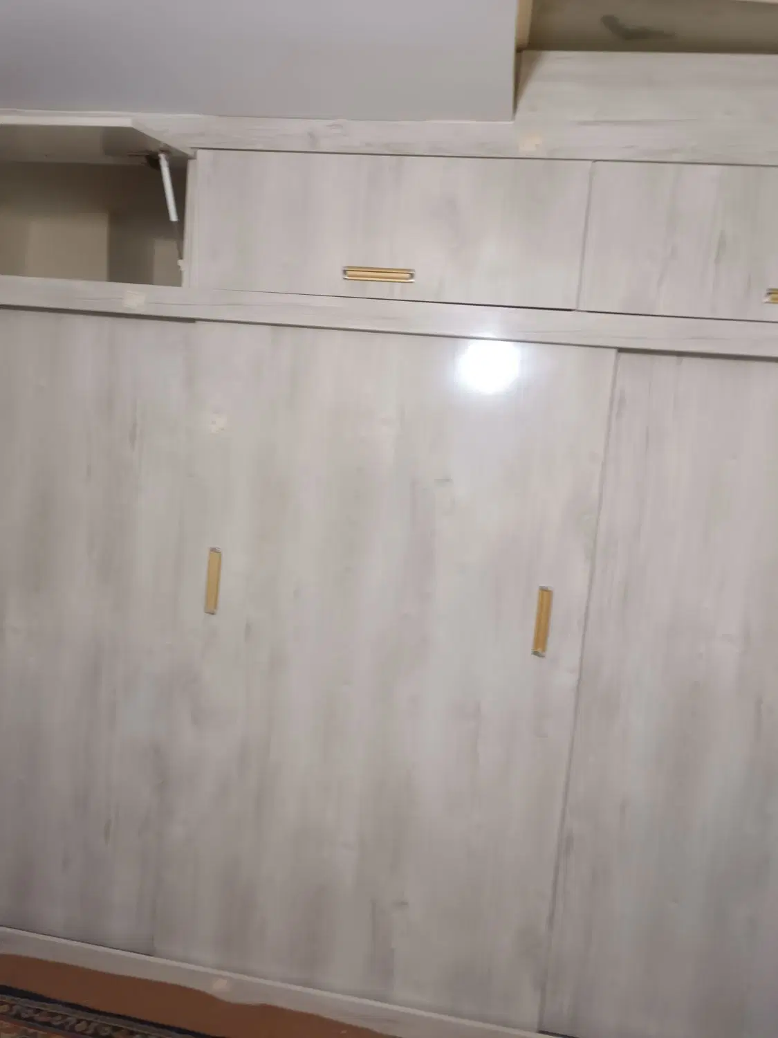 یک باب زیر زمین با کلیه امکانات