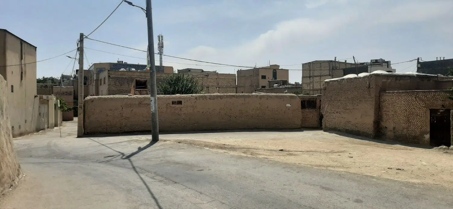 زمین مسکونی