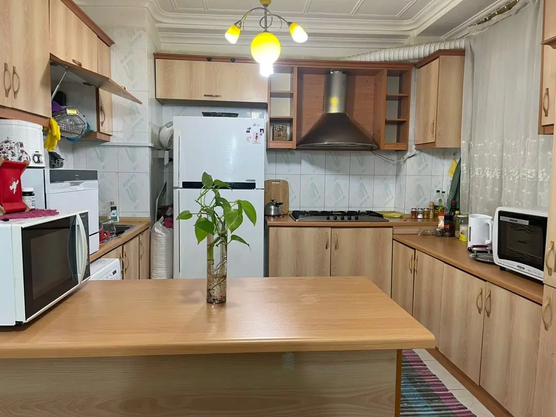 رهن واحد یک خوابه 67 متری خیابان حکمت